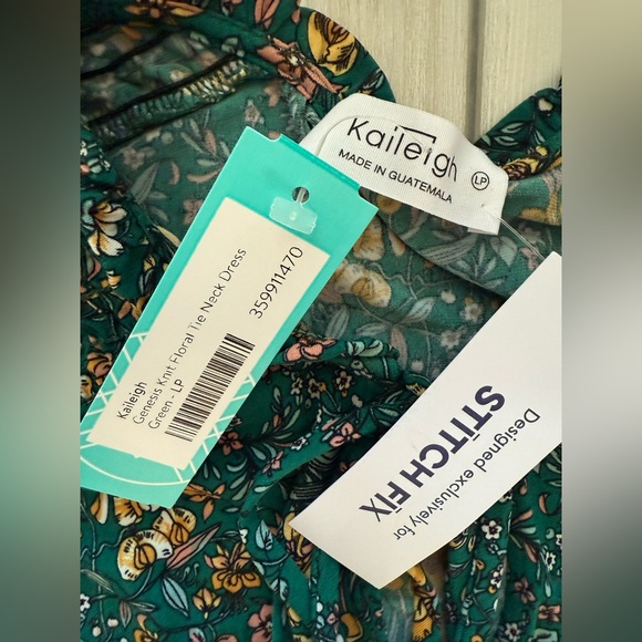 Kaileigh Genesis Knit Floral Tie Neck Dress Green Large Petite NWT STITCH FIX - Picture 6 of 6